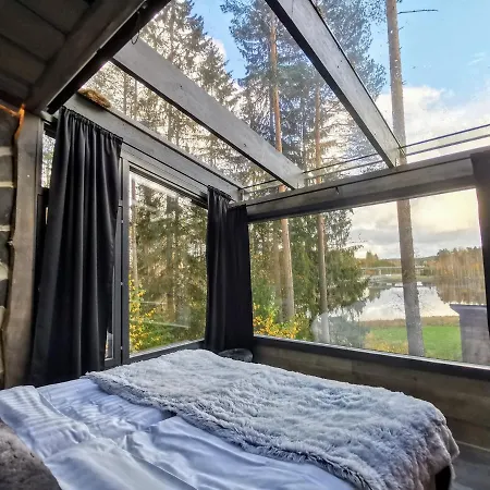 Glass Igloos By The Water - Lasisviitit *