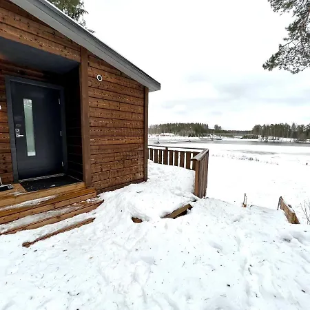 Glass Igloos By The Water - Lasisviitit *